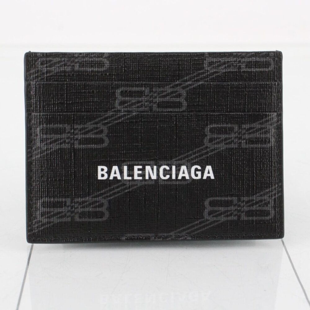 This Balenciaga BB Signature Card Holder